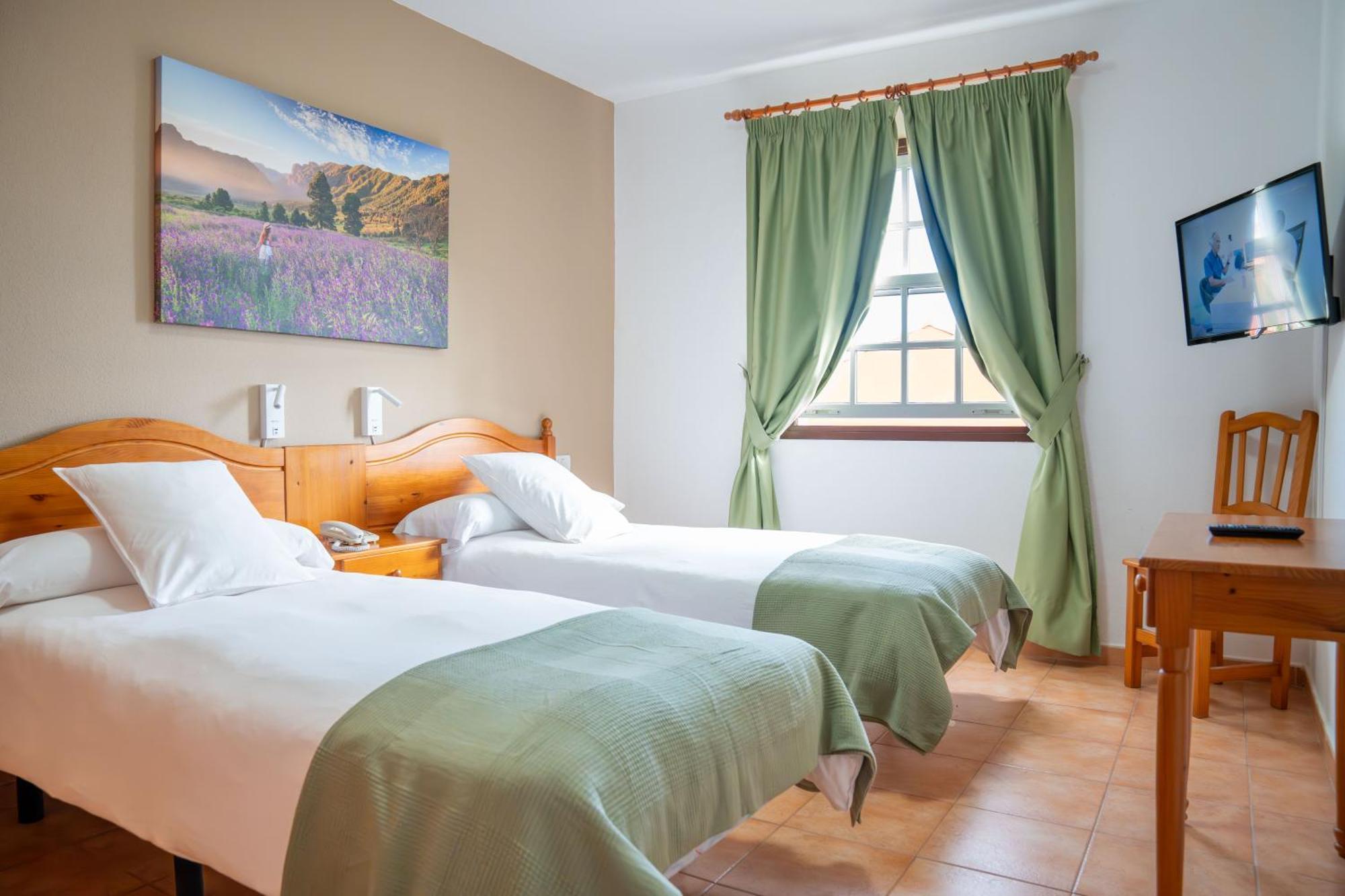 Apartamentos Oasis San Antonio Los Cancajos Bagian luar foto