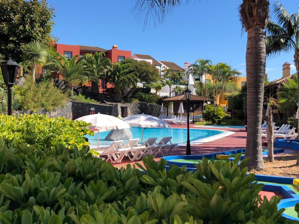 Apartamentos Oasis San Antonio Los Cancajos Bagian luar foto